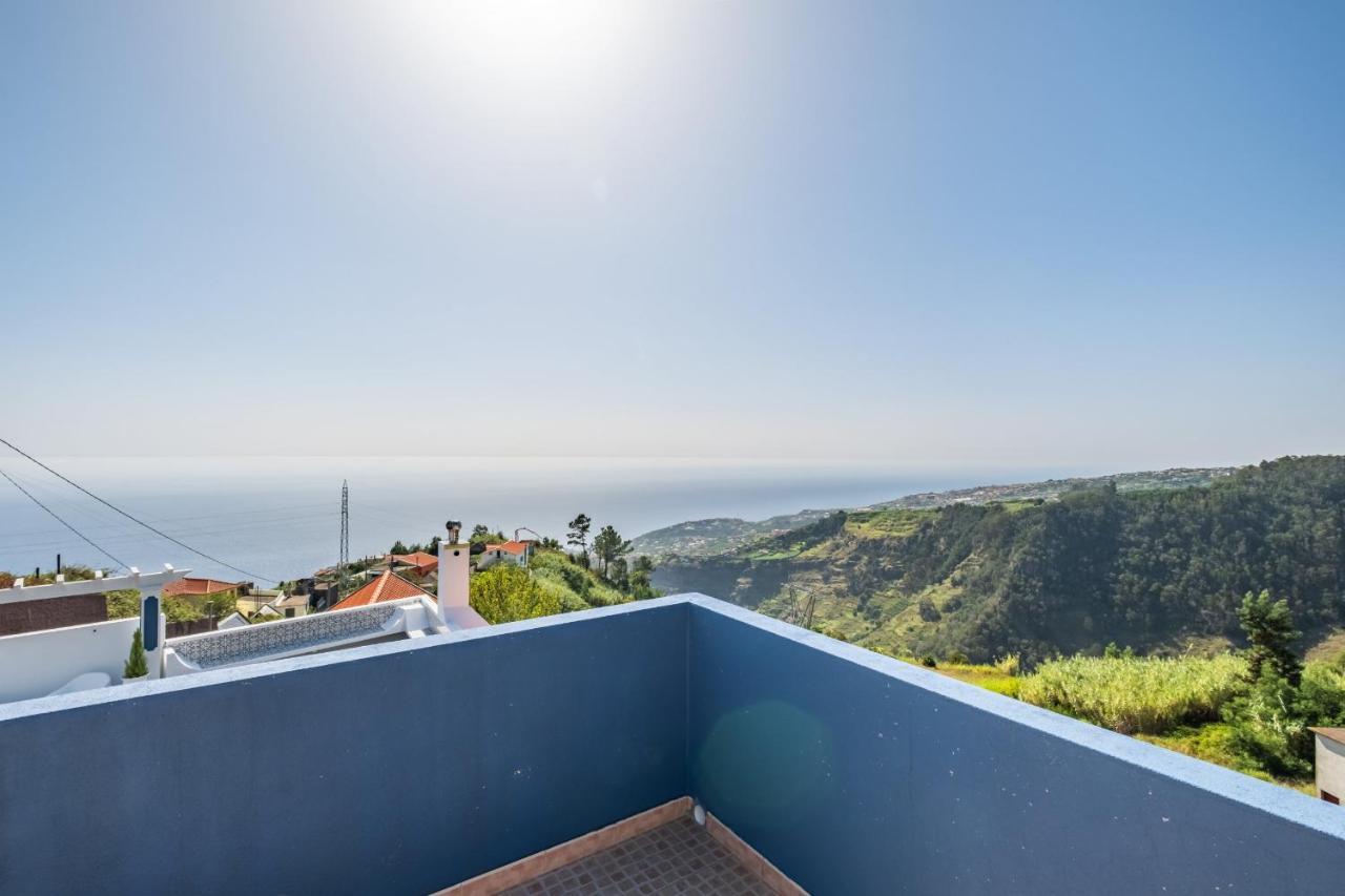 Blue House - By Wehost Villa Ponta do Sol  Luaran gambar